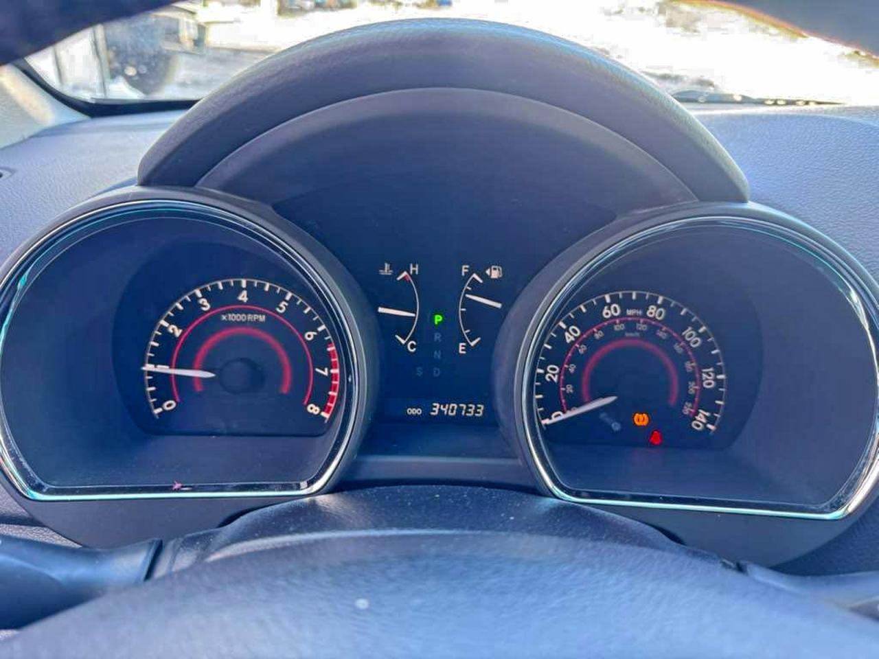 TOYOTA HIGHLANDER BASE