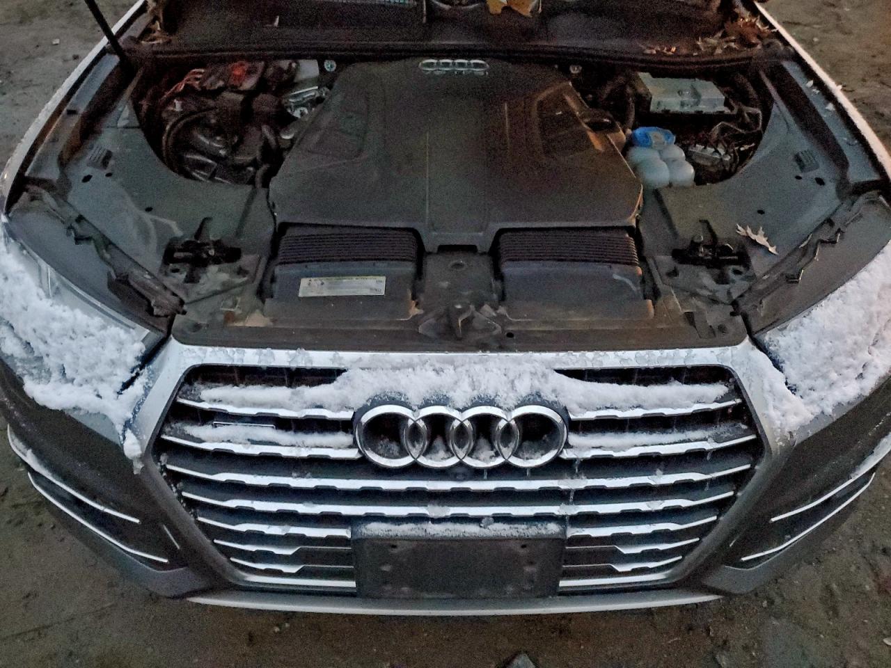 AUDI Q7 PREMIUM PLUS