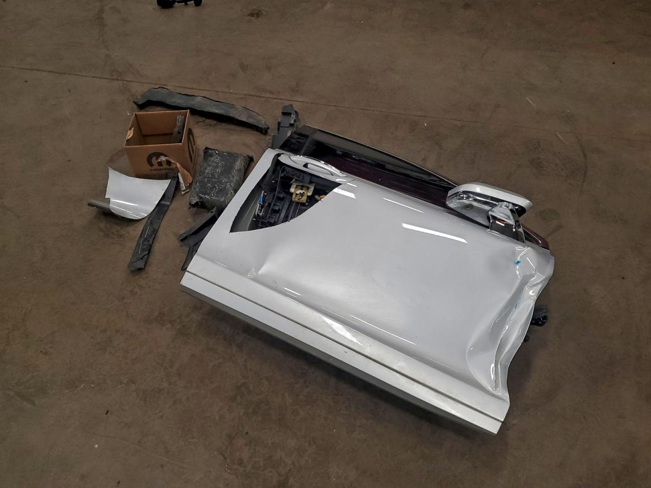 LINCOLN MKZ PREMIERE