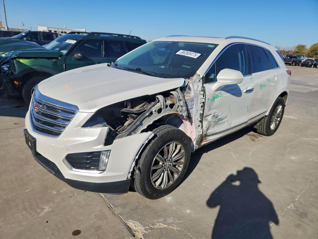 CADILLAC XT5 LUXURY