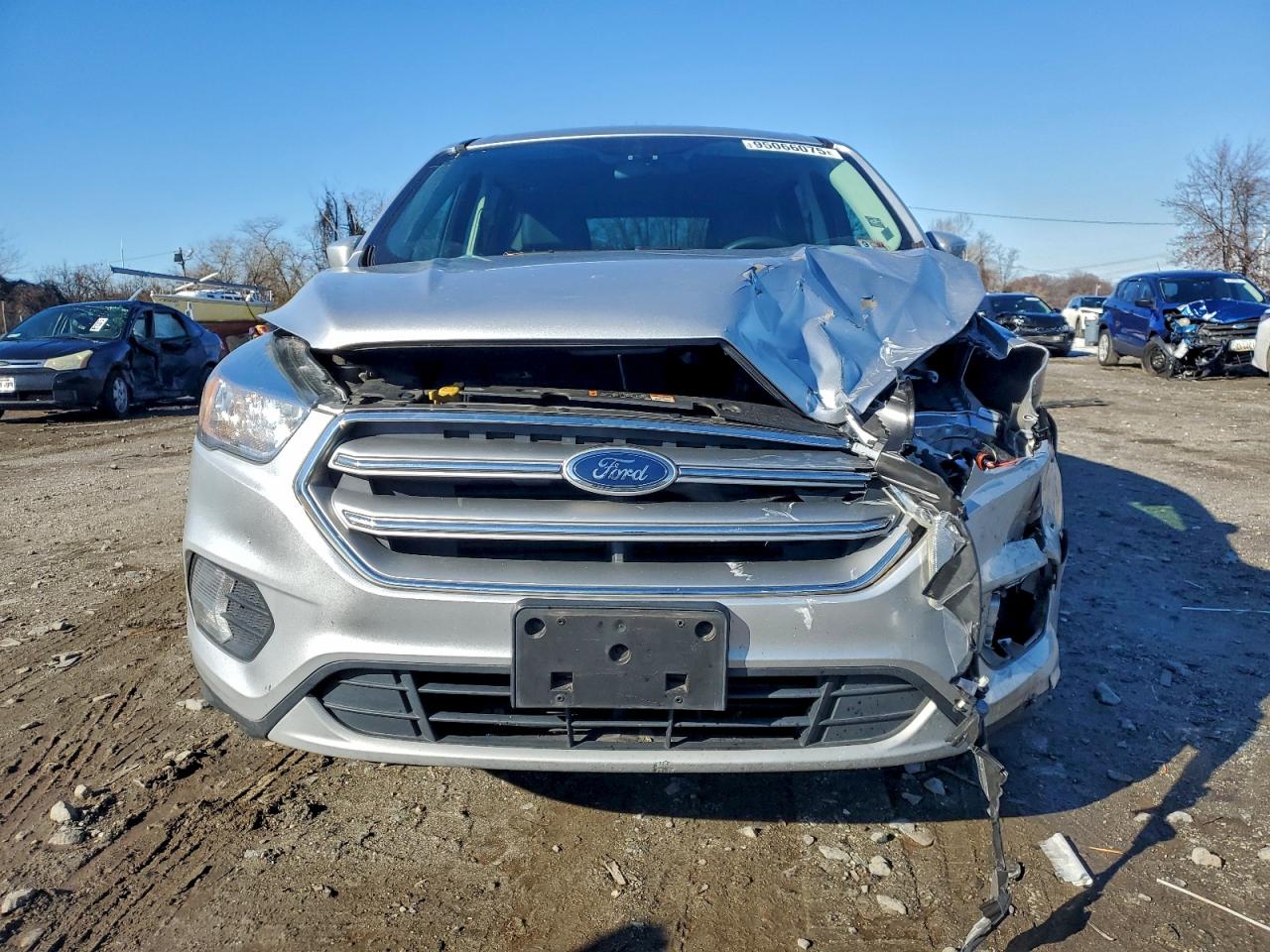 FORD ESCAPE SE