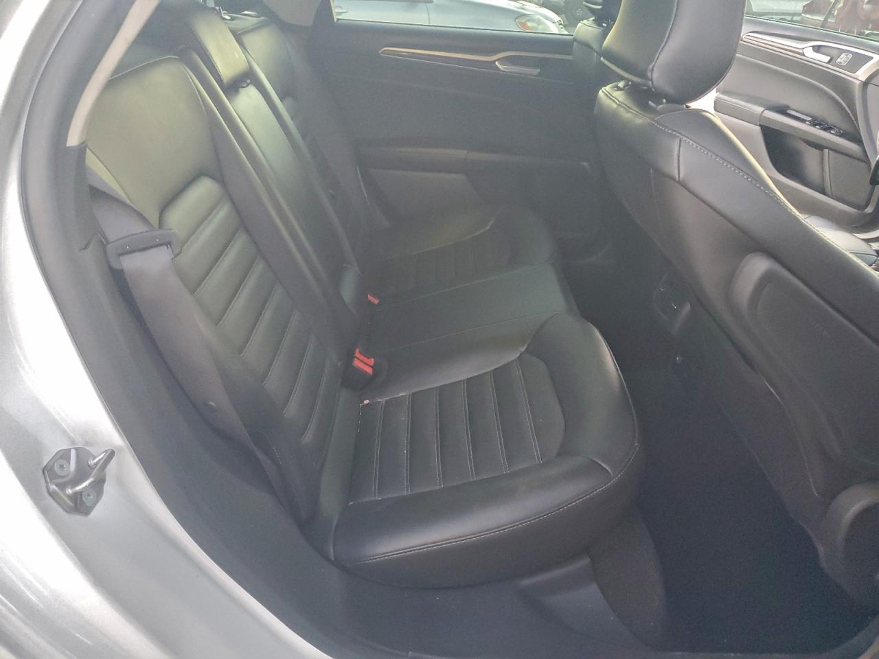 Lot #3309605613 2016 FORD FUSION SE