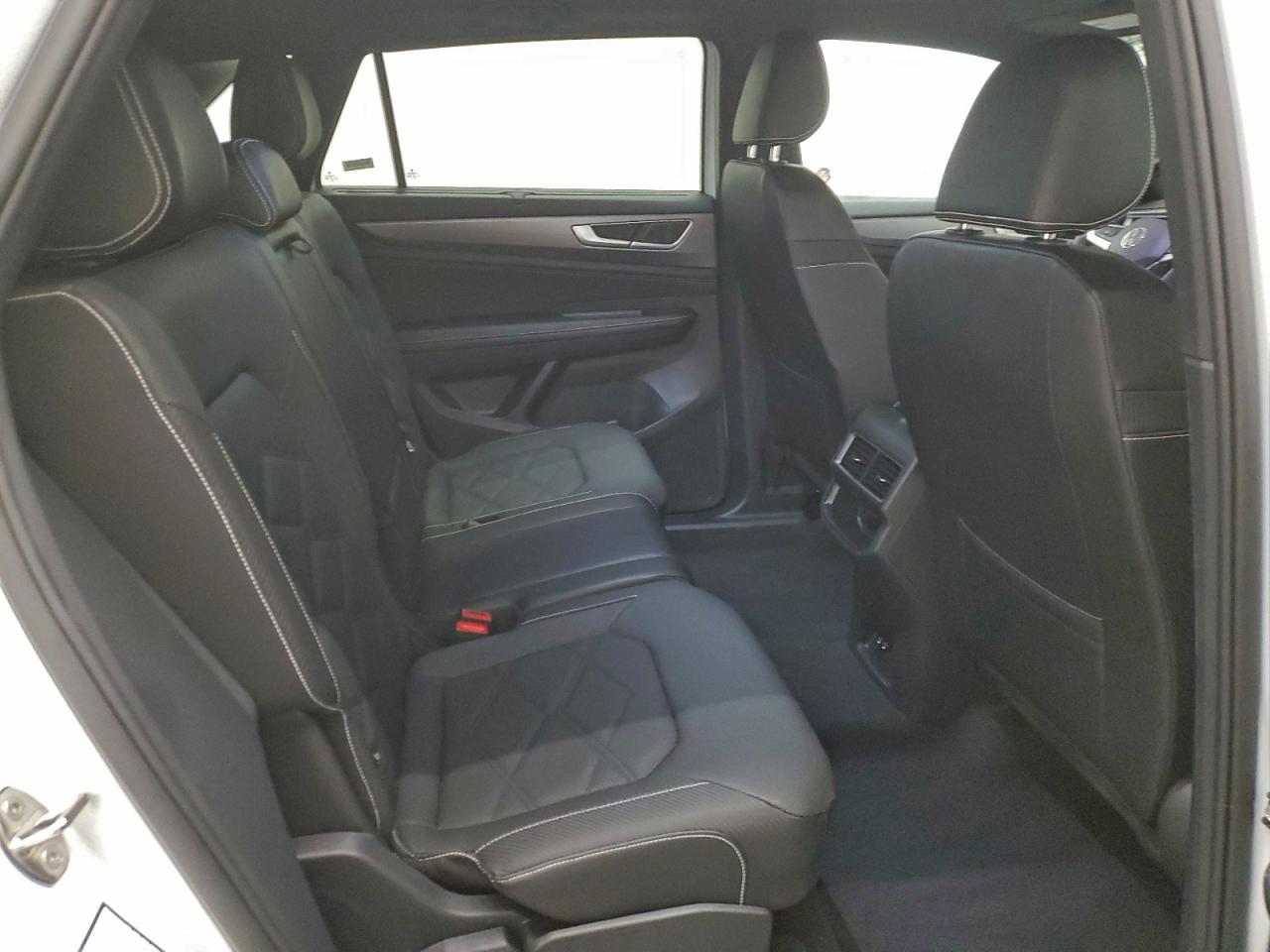 VOLKSWAGEN ATLAS CROSS SPORT SE