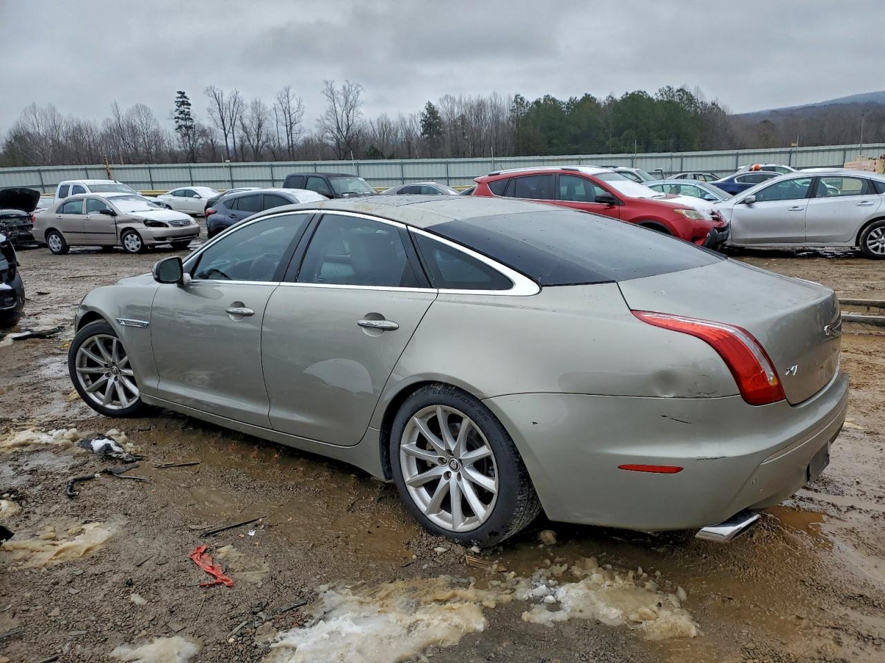 JAGUAR XJ