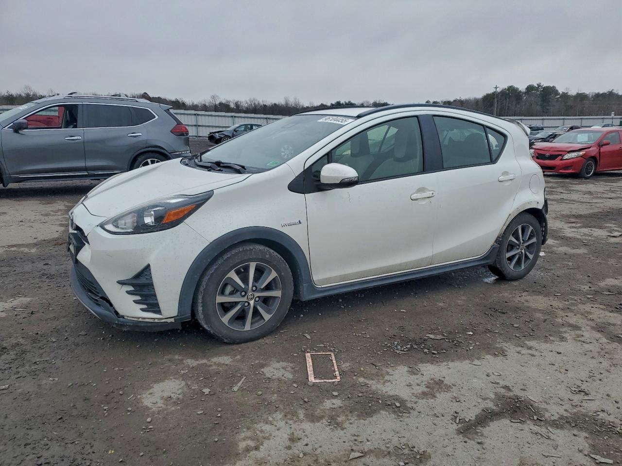 TOYOTA PRIUS C