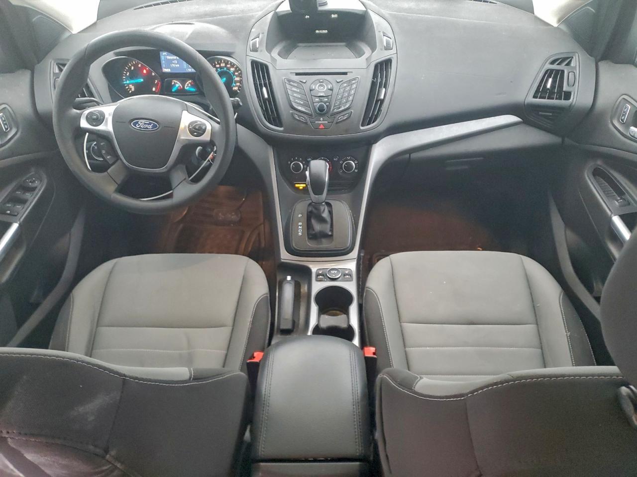 FORD ESCAPE SE
