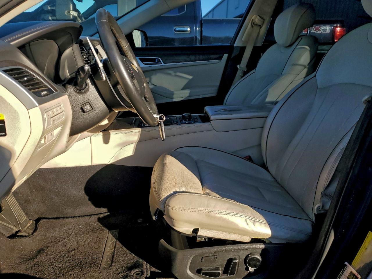 Lot #3311557278 2015 HYUNDAI GENESIS 5.