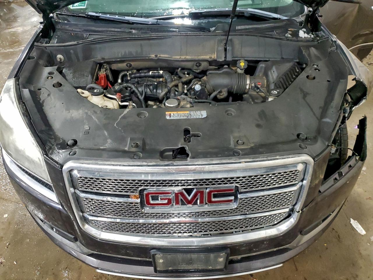 GMC ACADIA DENALI
