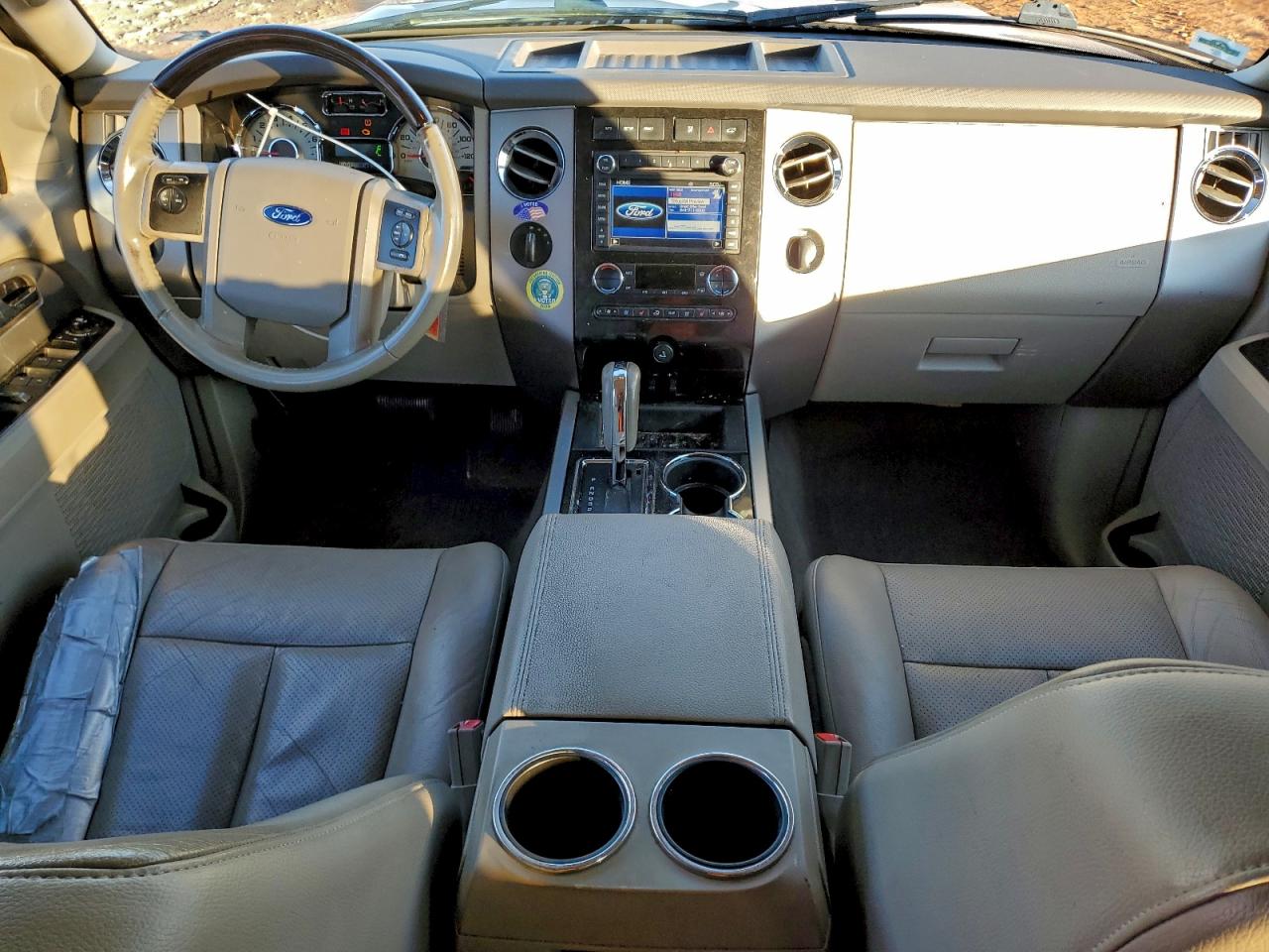 FORD EXPEDITION LIMITED