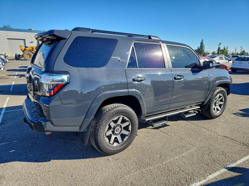 2024 TOYOTA 4RUNNER SR #3311519261