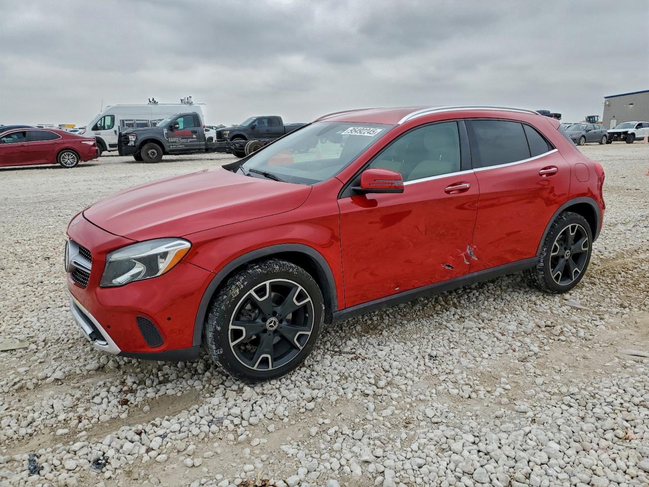 MERCEDES-BENZ GLA-CLASS 250 4MATIC