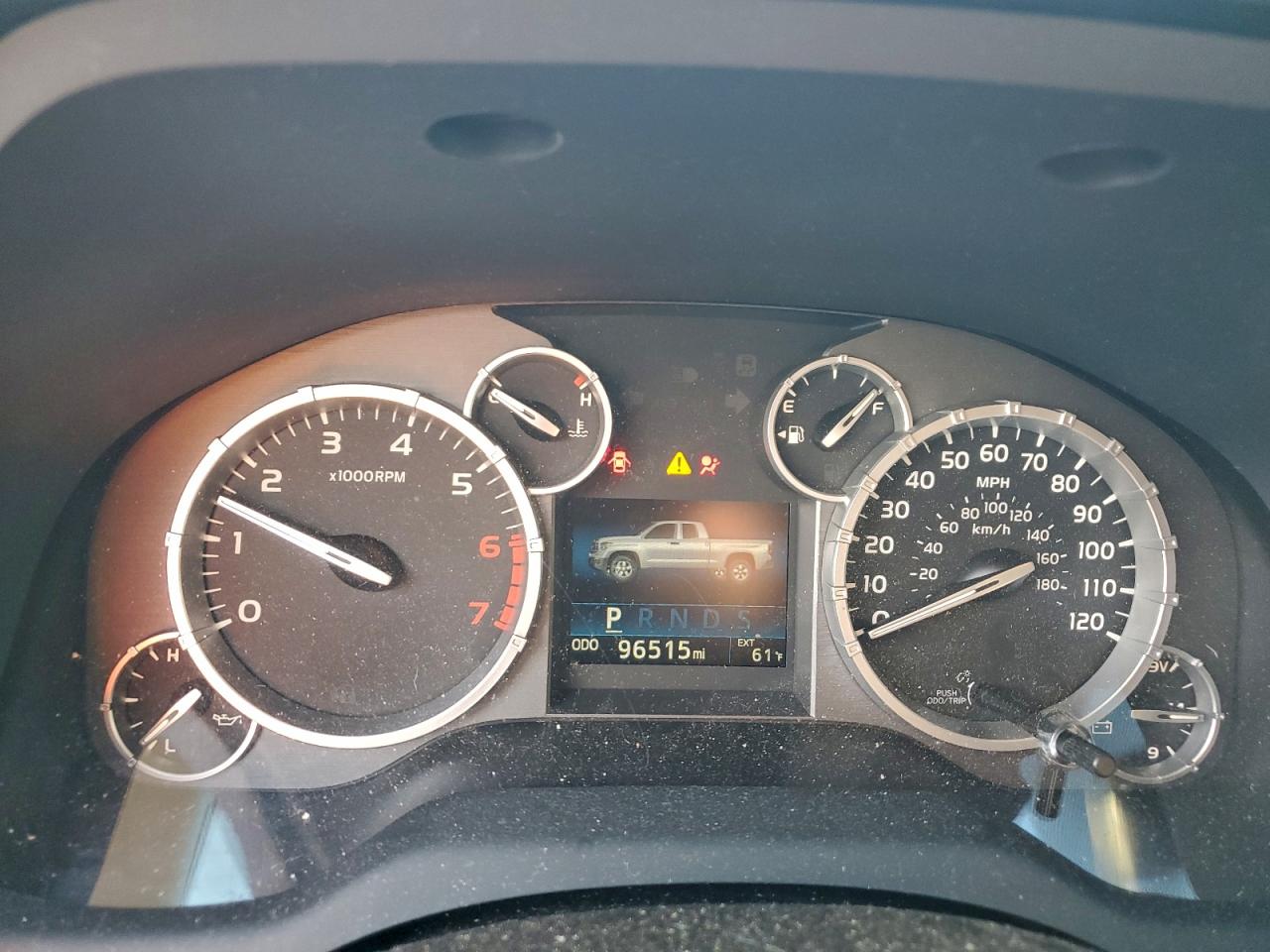 TOYOTA TUNDRA DOUBLE CAB SR