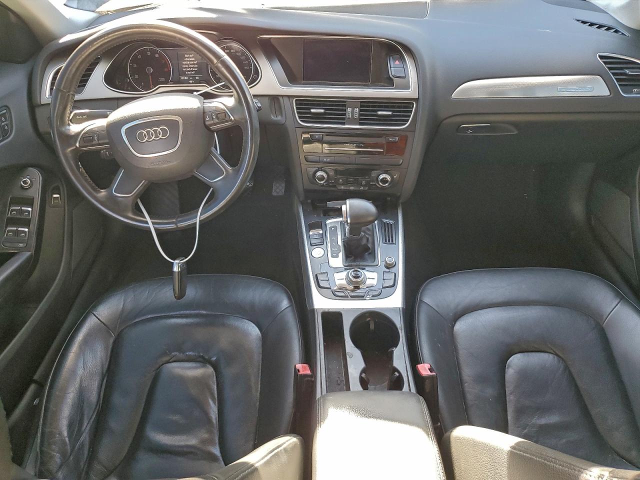 AUDI A4 PREMIUM PLUS