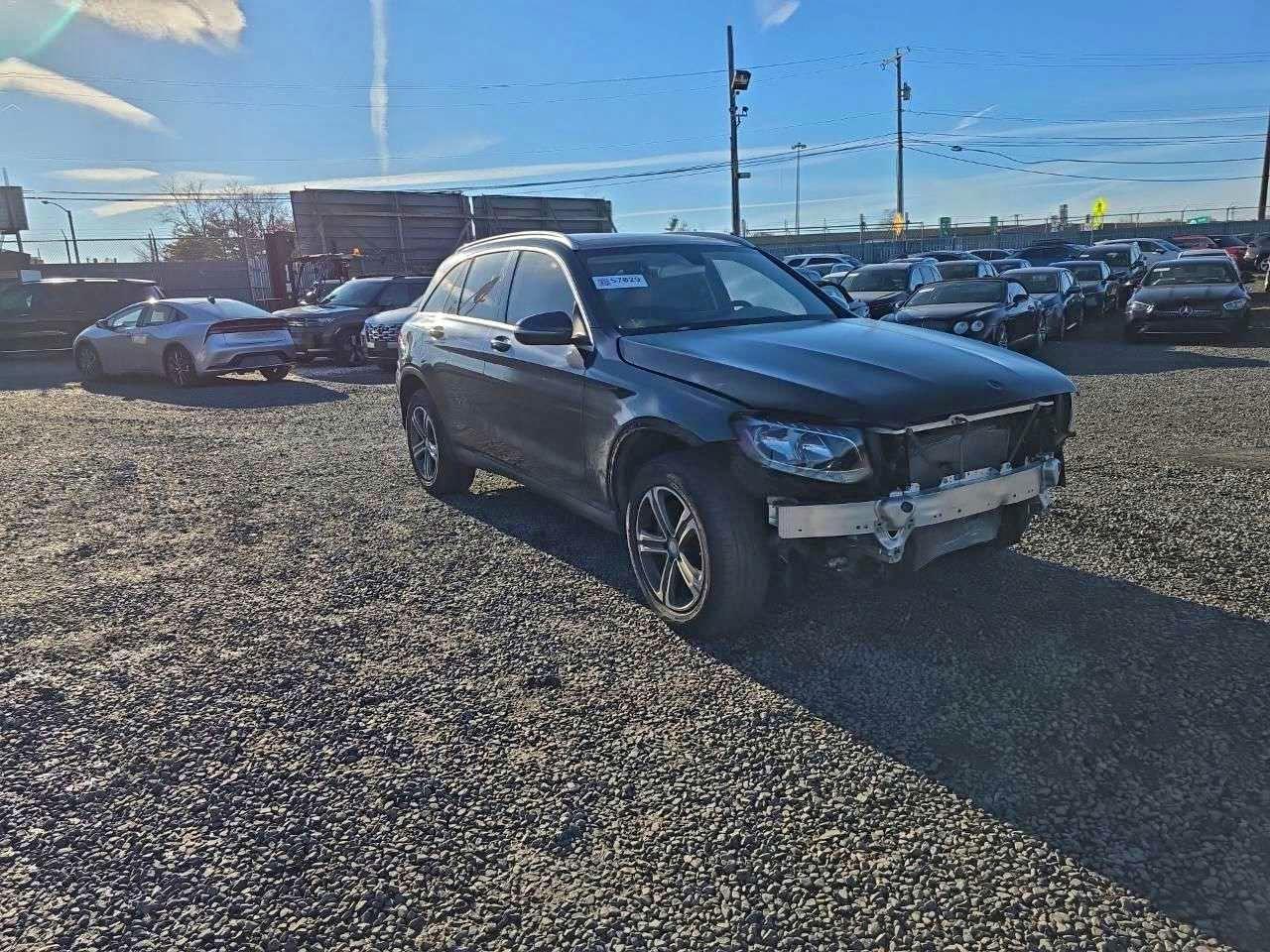 MERCEDES-BENZ GLC-CLASS 300 4MATIC