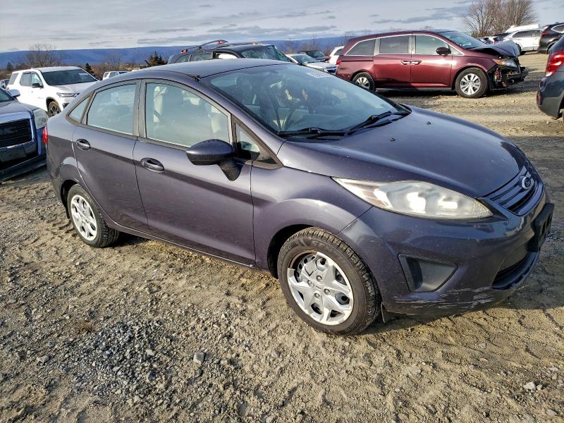 2013 FORD FIESTA S #3304588445