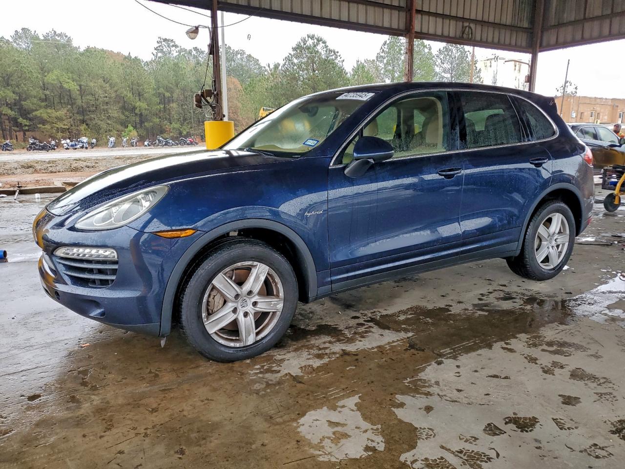 PORSCHE CAYENNE S HYBRID