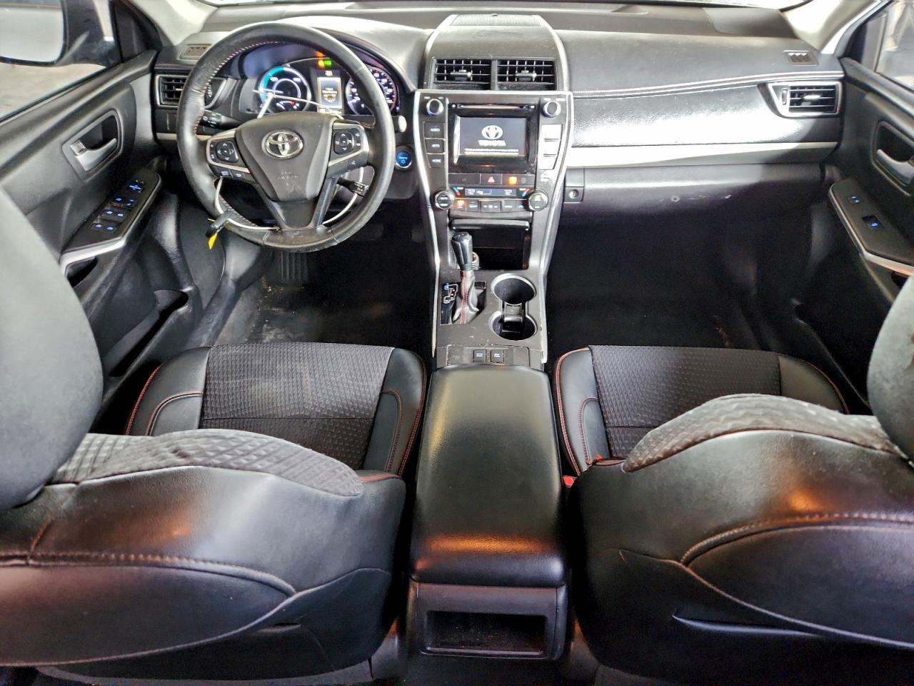 Lot #3315996080 2015 TOYOTA CAMRY HYBR