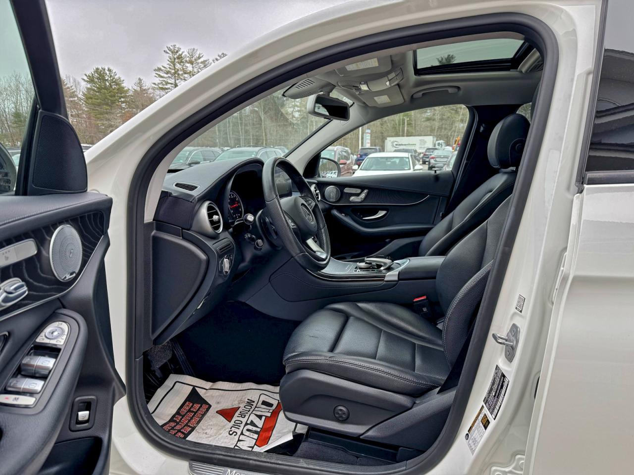 MERCEDES-BENZ GLC-CLASS 300 4MATIC