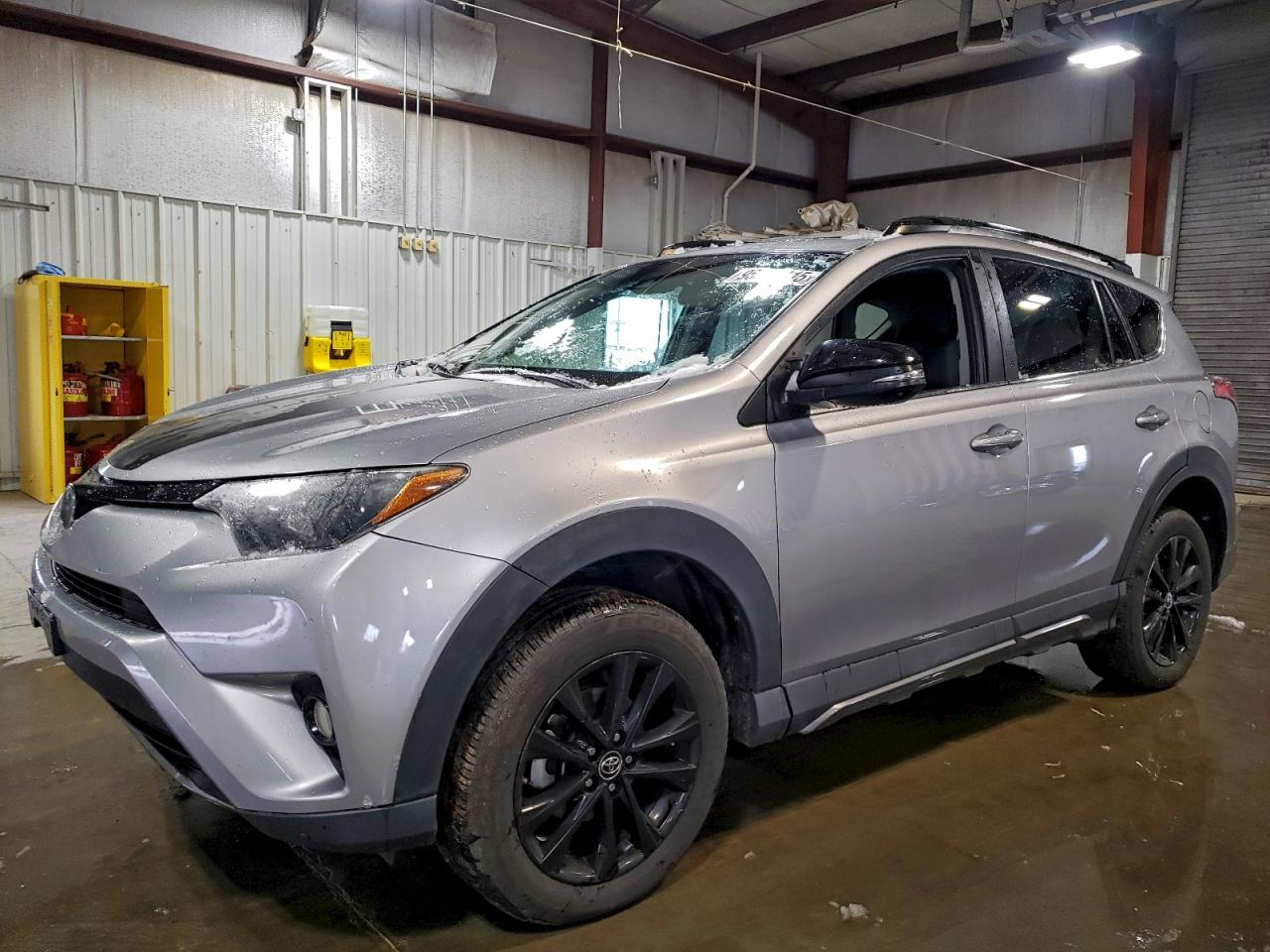 TOYOTA RAV4 ADVENTURE