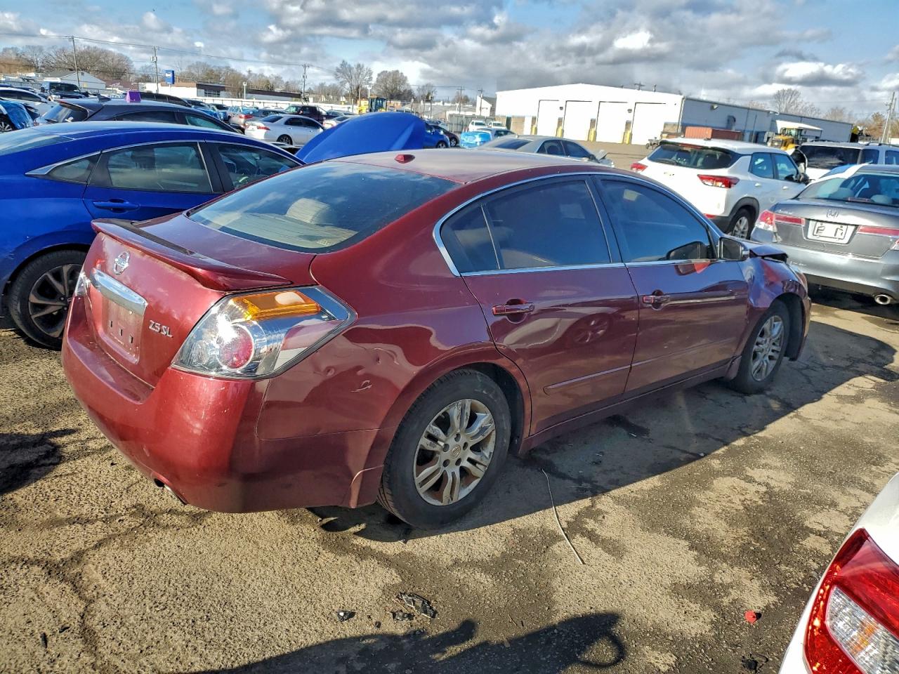 NISSAN ALTIMA BASE
