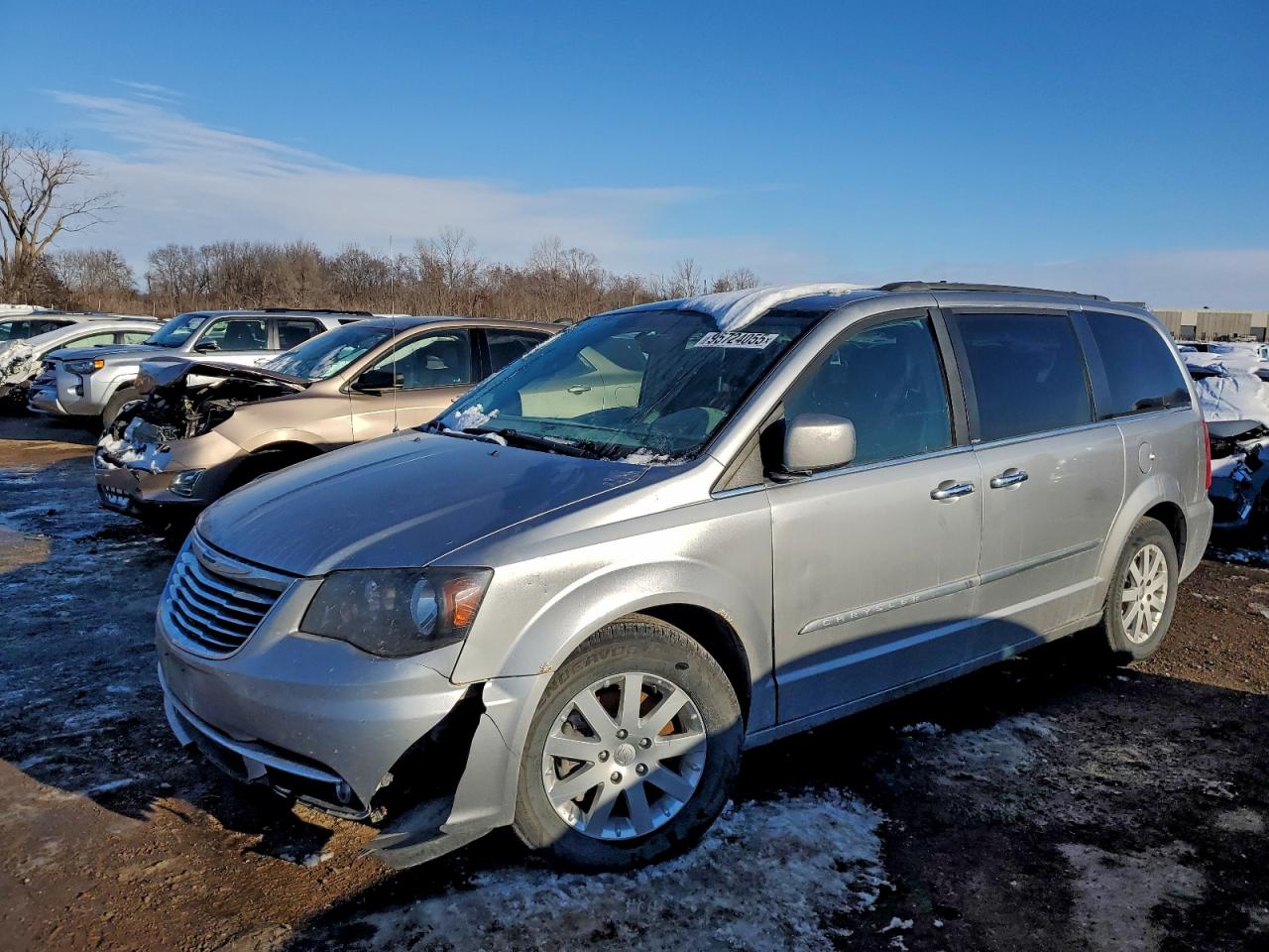 Lot #3308244195 2016 CHRYSLER TOWN & COU
