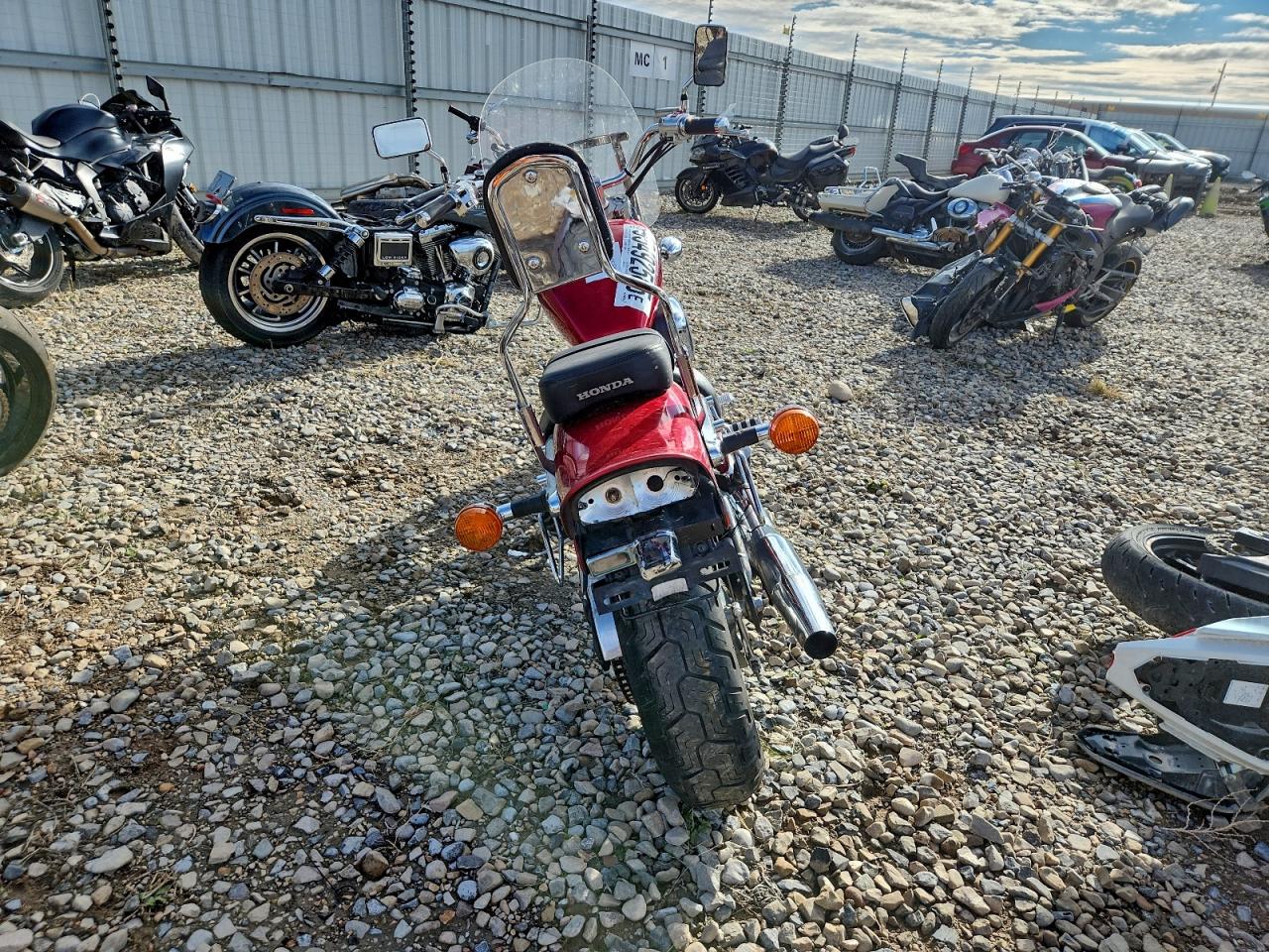 Lot #3317166218 2007 HONDA VT600 CD