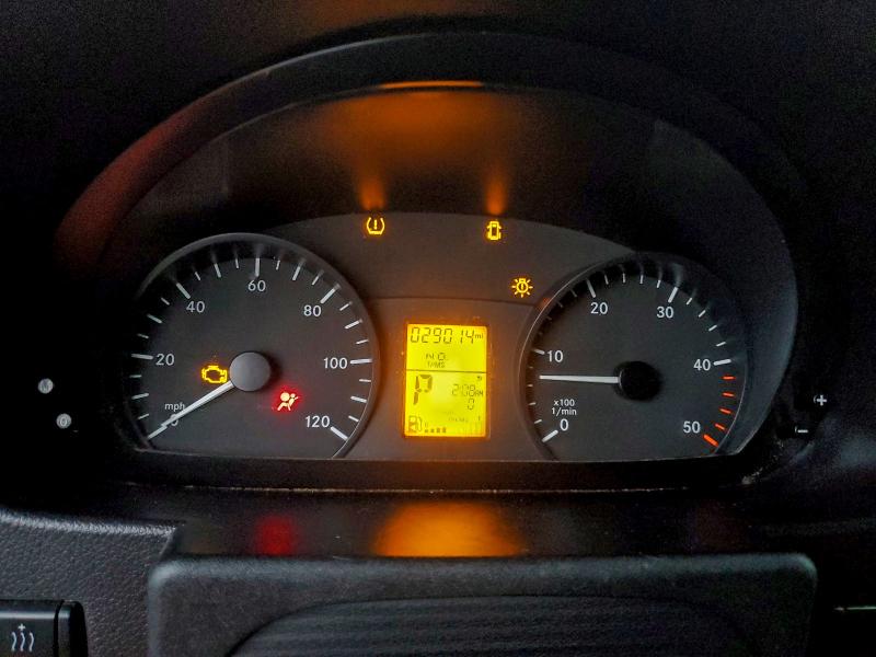 2015 FREIGHTLINER SPRINTER 2 #3315758355