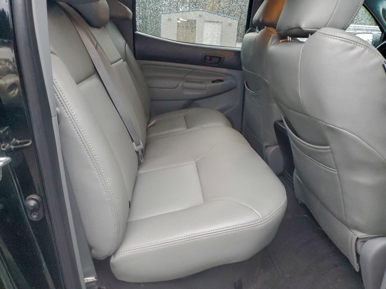 TOYOTA TACOMA DOUBLE CAB