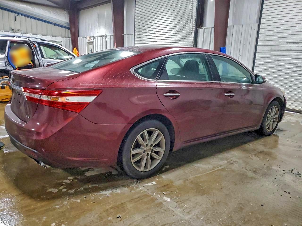 TOYOTA AVALON BASE