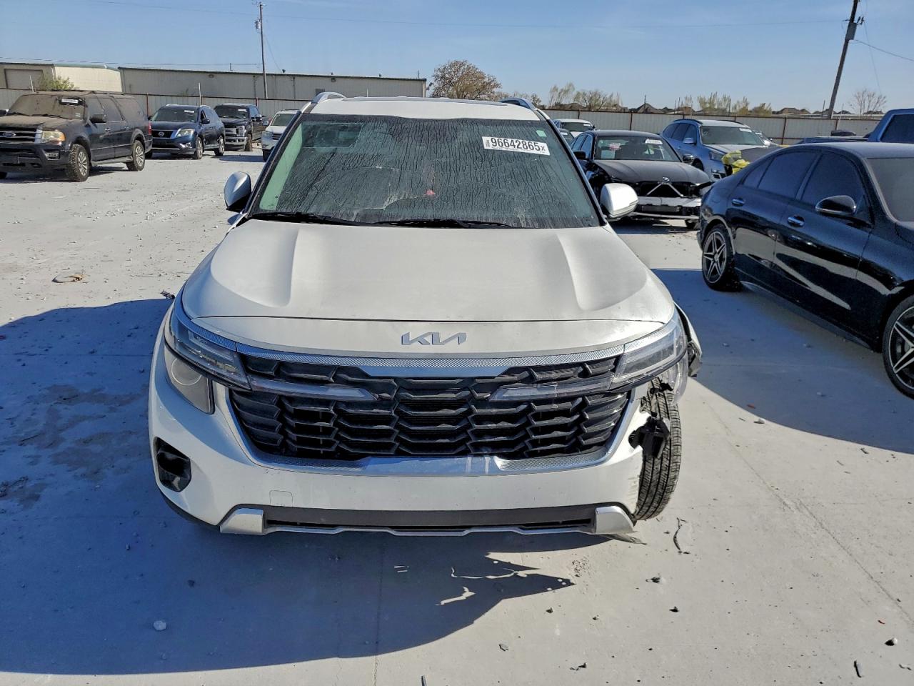 Lot #3319095278 2024 KIA SELTOS EX