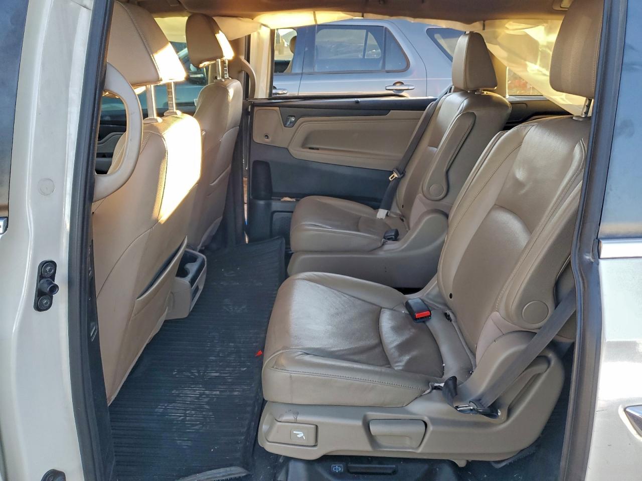 Lot #3310777960 2019 HONDA ODYSSEY EX