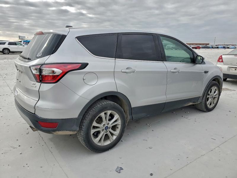 2017 FORD ESCAPE SE #3315784349