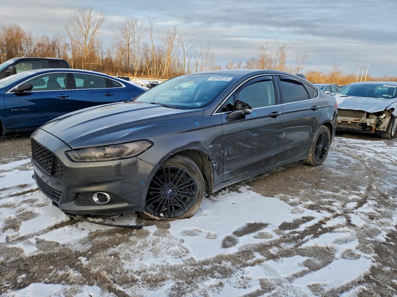 FORD FUSION SE