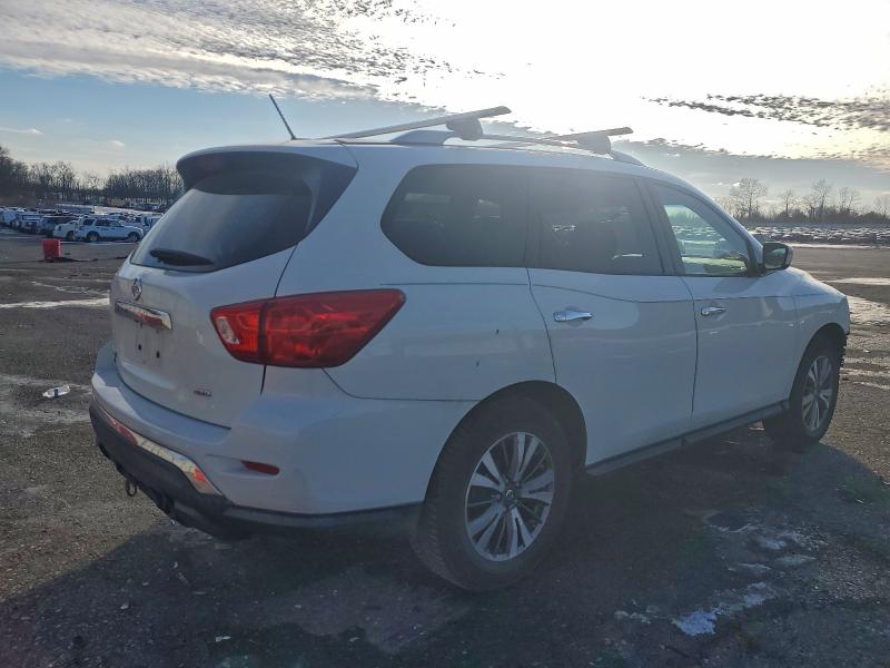 2017 NISSAN PATHFINDER #3315929119
