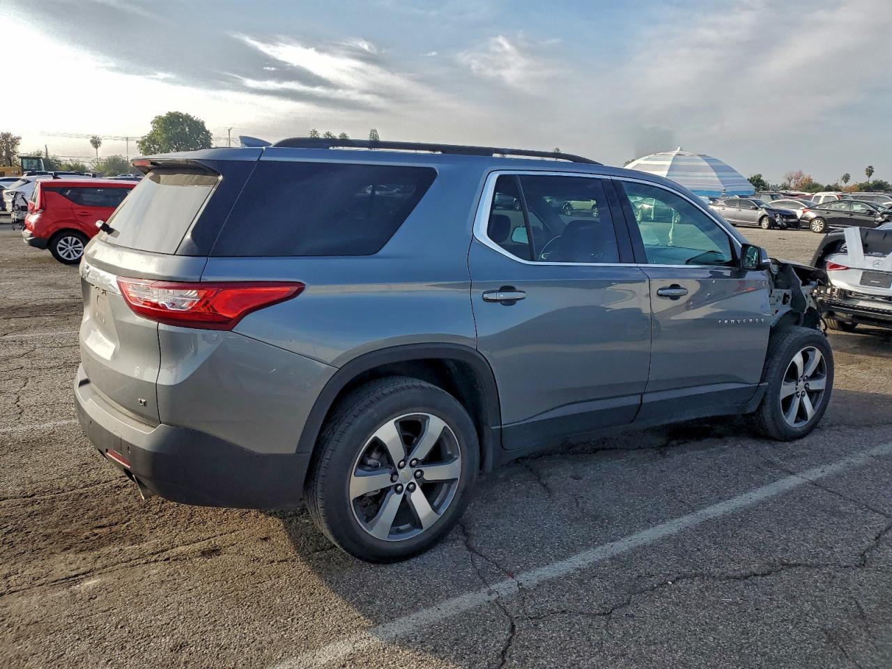 CHEVROLET TRAVERSE LT