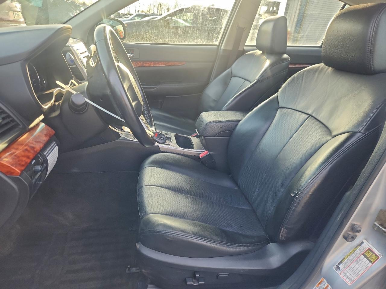 SUBARU LEGACY 2.5I LIMITED