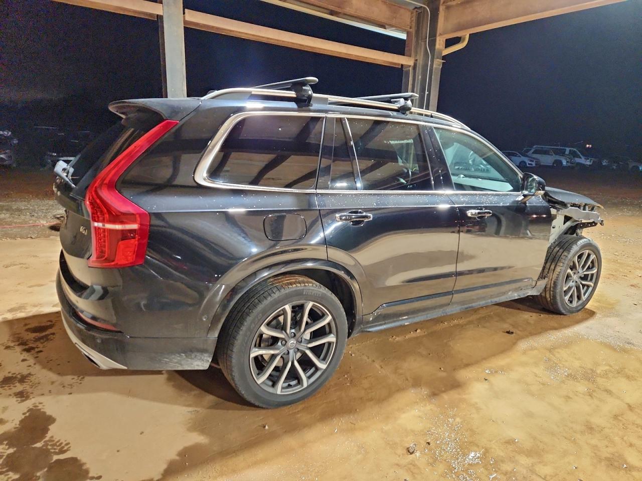 VOLVO XC90 T6