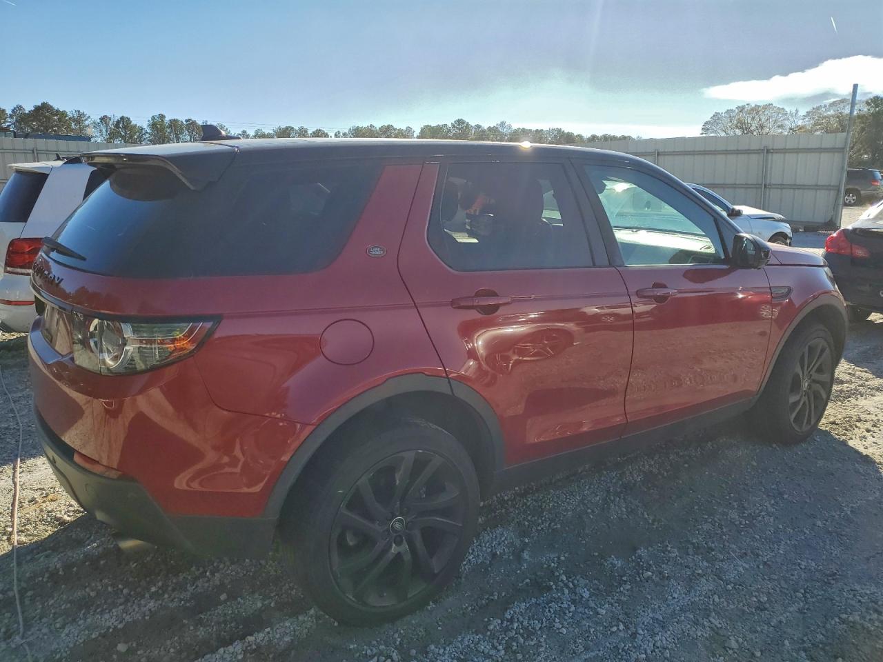 Lot #3311722222 2016 LAND ROVER DISCOVERY