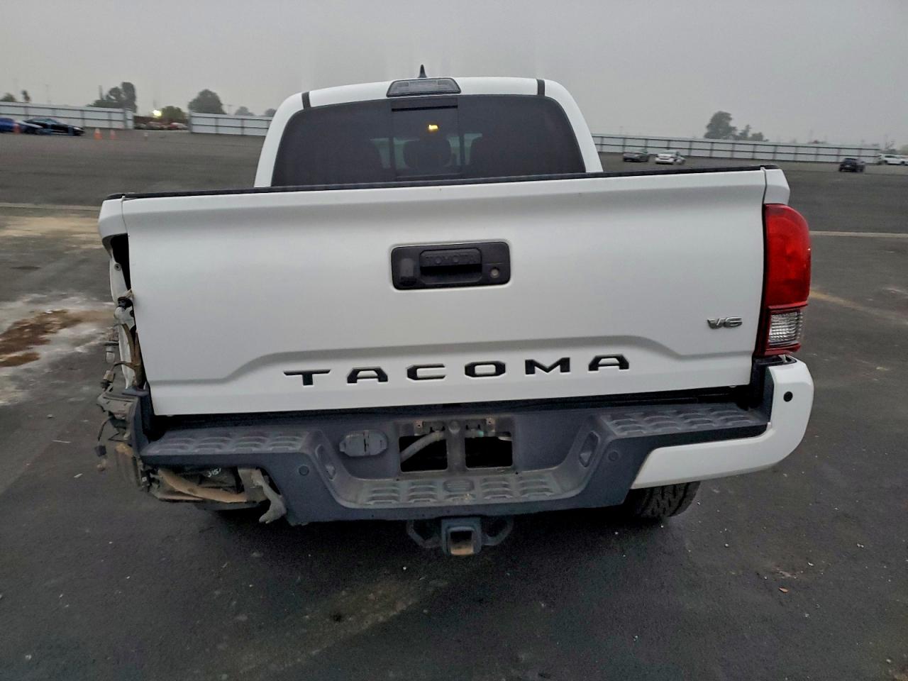 TOYOTA TACOMA DOUBLE CAB