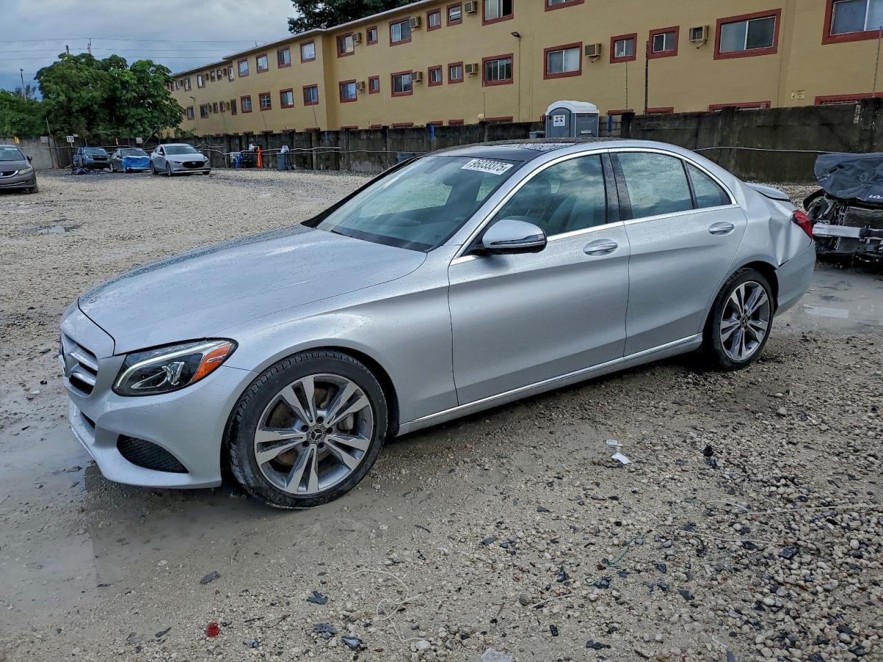 MERCEDES-BENZ C-CLASS 300