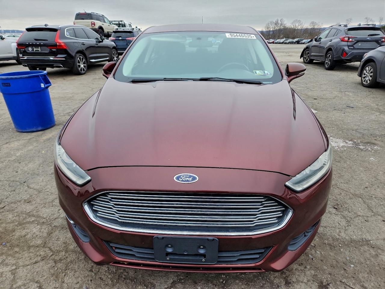 FORD FUSION SE