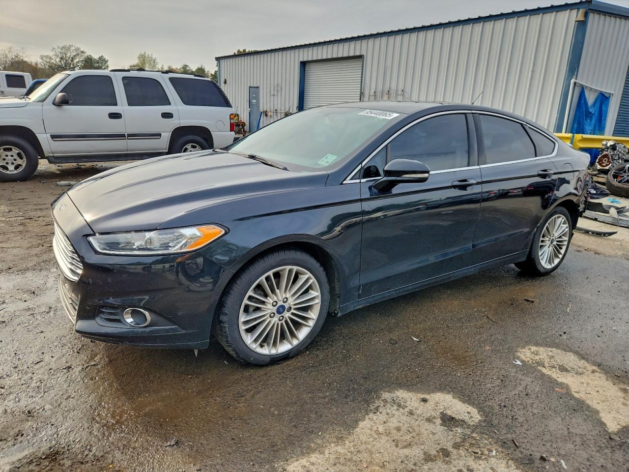 FORD FUSION SE