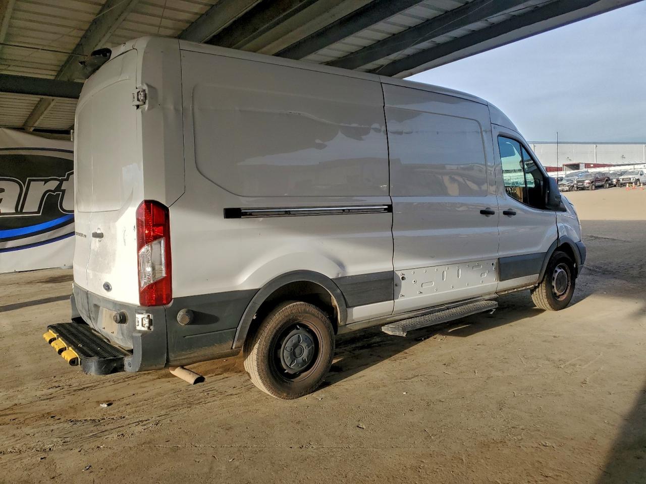 FORD TRANSIT T-250