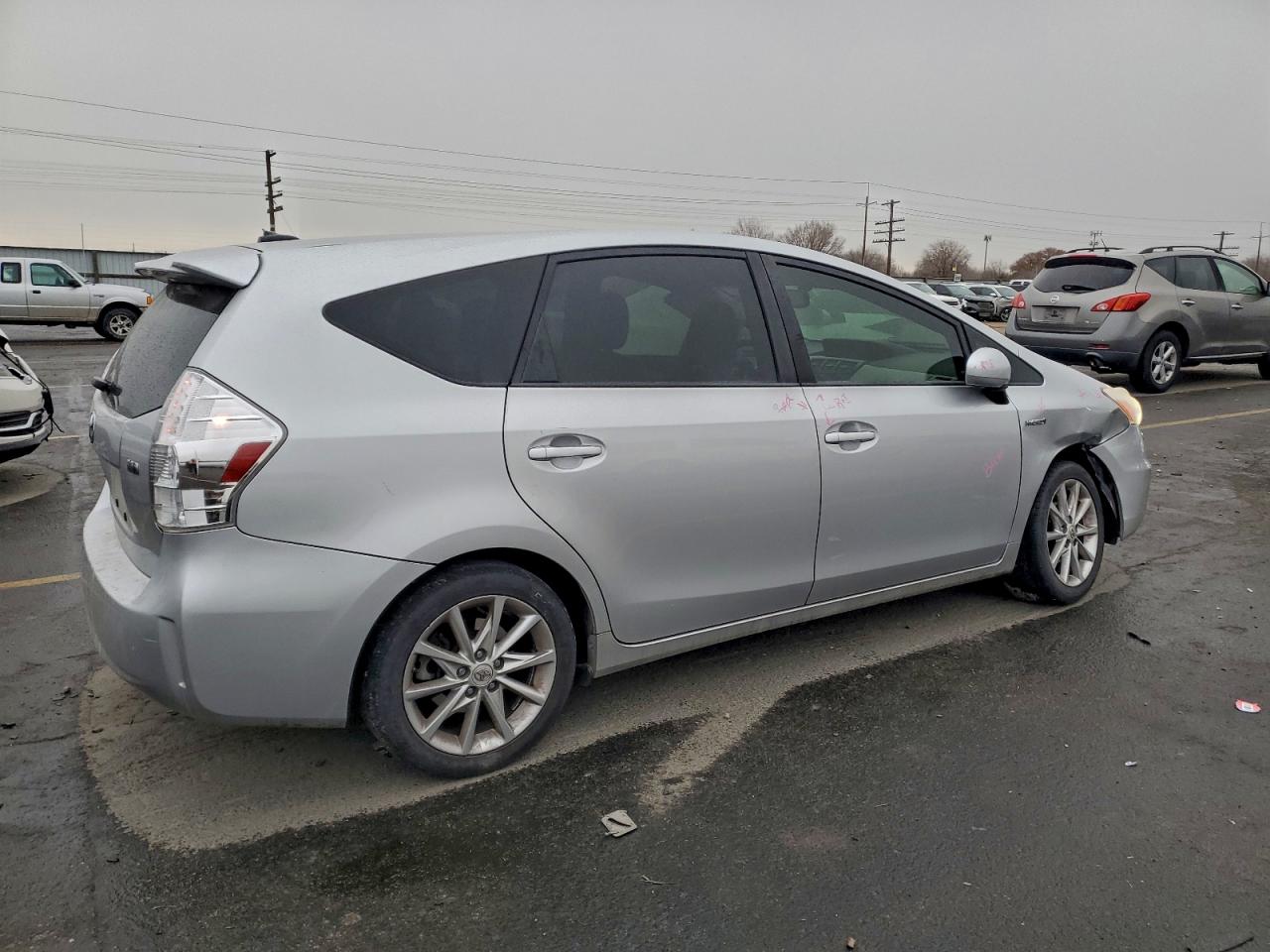 Lot #3308582499 2012 TOYOTA PRIUS V
