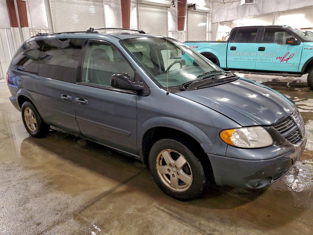 Lot #3318893918 2006 DODGE GRAND CARA