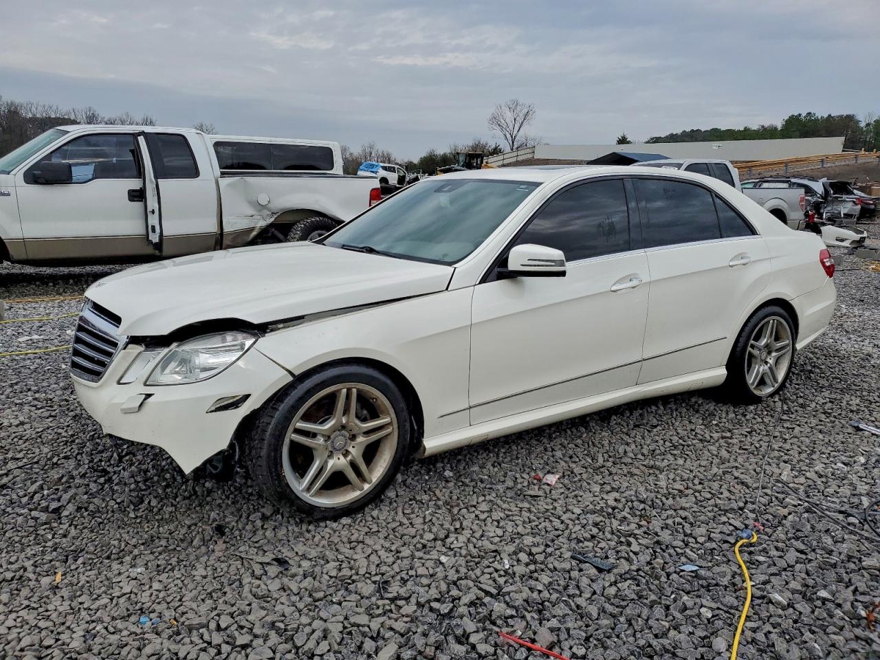 MERCEDES-BENZ E-CLASS 350