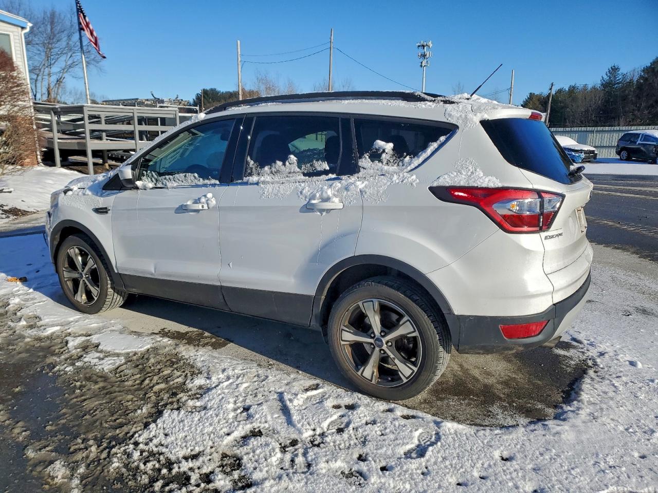 FORD ESCAPE SE