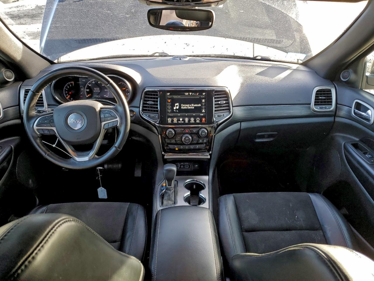 JEEP GRAND CHEROKEE LAREDO