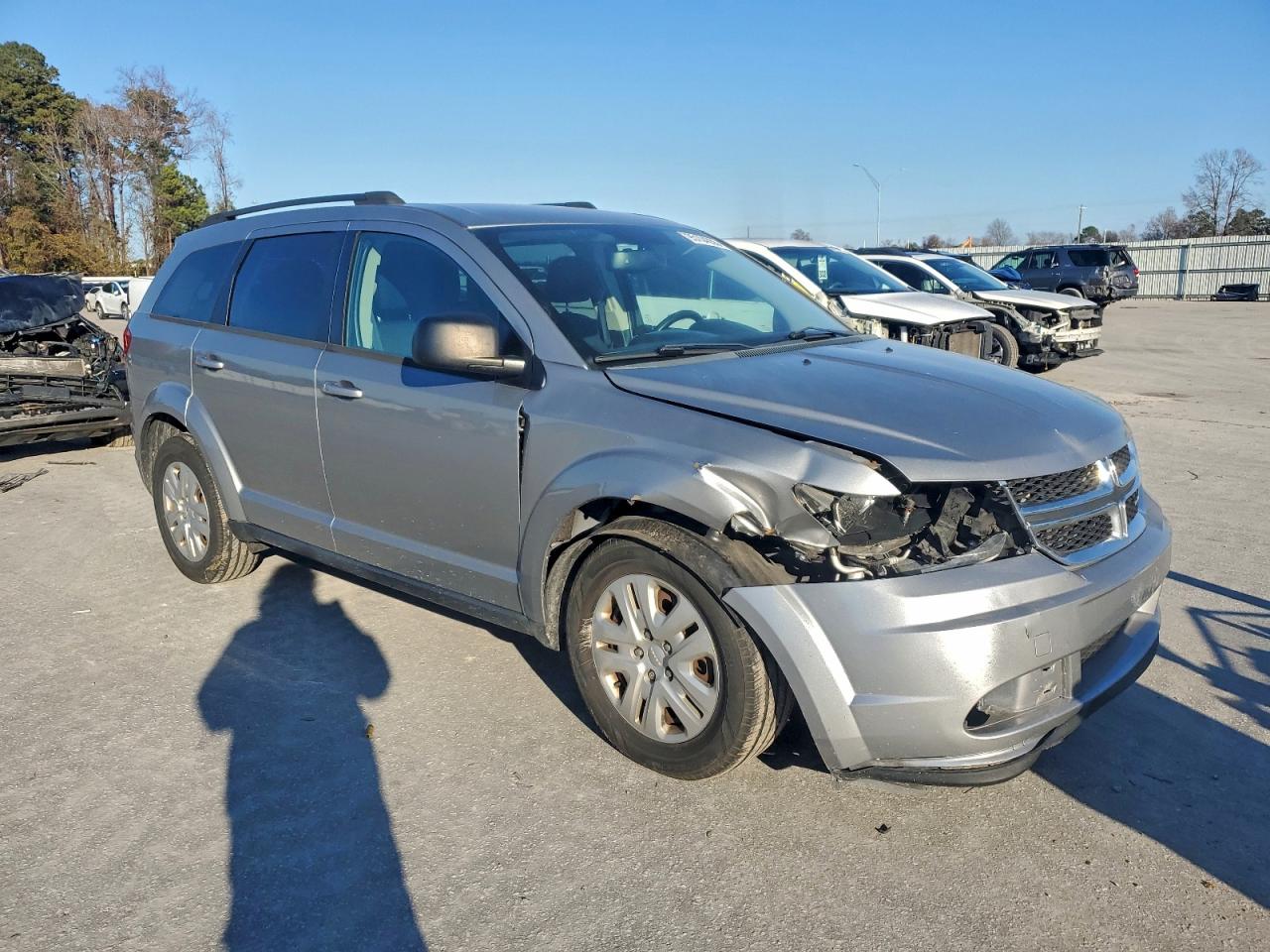 DODGE JOURNEY SE