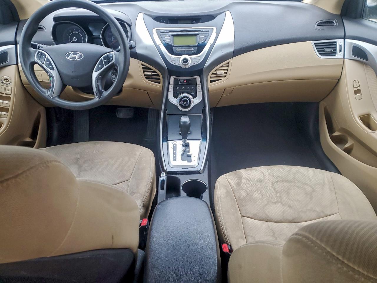 HYUNDAI ELANTRA GLS